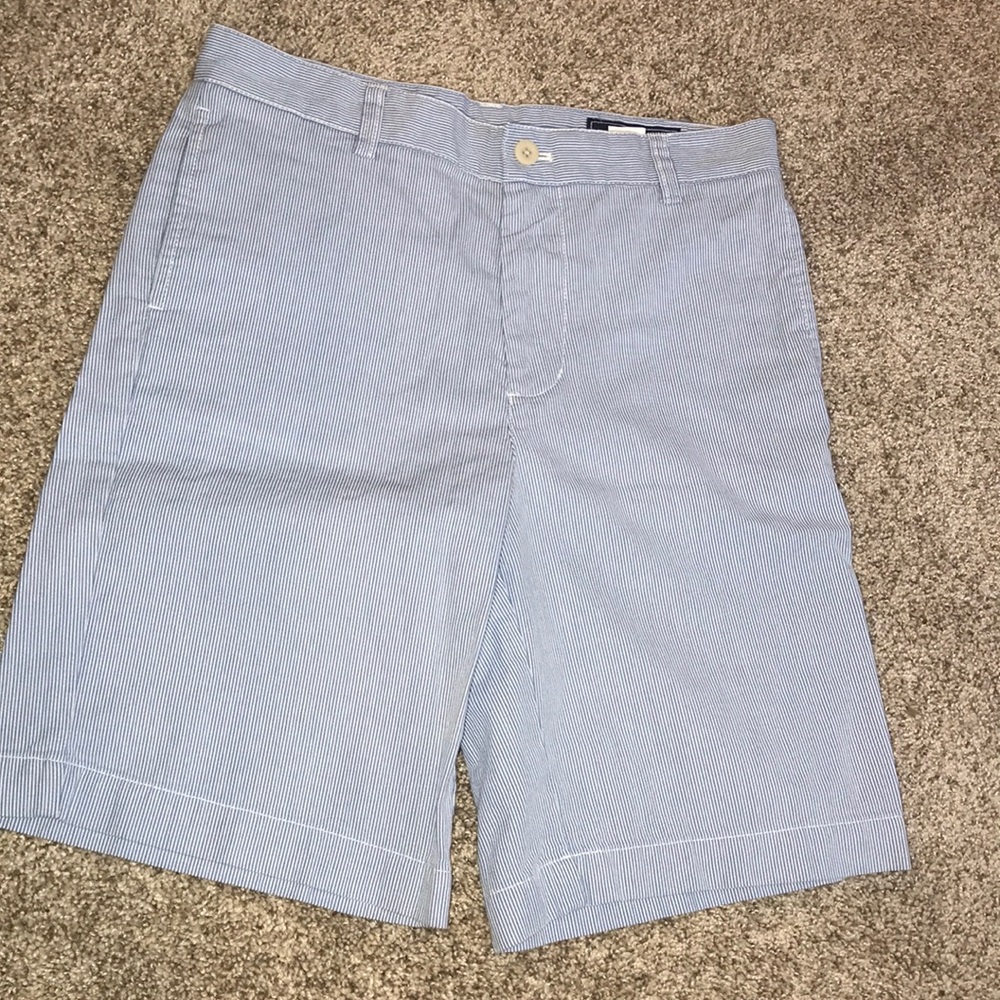 Boys Vineyard Vines shorts
